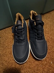 men shoes - Picture 1 of 7