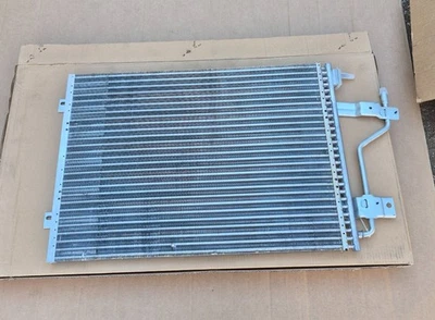 Dodge Ram 2500 3500 1998 99 00 01 2002 5,9 L diésel nuevo MoPar condensador de aire acondicionado Foto 1 de 4