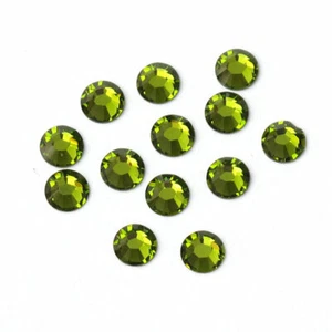 20284622800 Swarovski, 72 units, 2028 ss20 olivine (228) - Picture 1 of 1