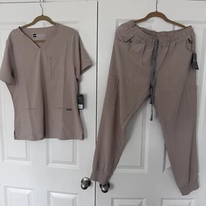 Medgear Women's Stretch Scrub Set - Zip Pocket Top & Knit Rib Cuff Jogger Pants - Picture 1 of 3