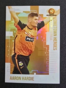 2024 Traders Luxe Cricket HH21 AARON HARDIE Hometown Heroes Perth Scorchers - Foto 1 di 2