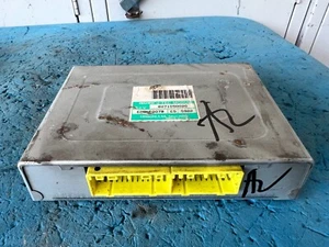 Holden Rodeo 1994, 2,6, Isuzu I-tec, módulo de control del motor ecu, 8971050020 - Imagen 1 de 5