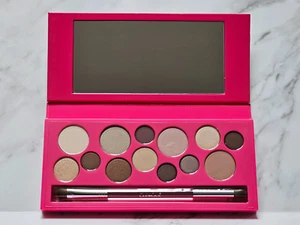 Clinique LIGHT UP YOUR EYES All About Shadow Palette (Tulip Cover) - Picture 1 of 7