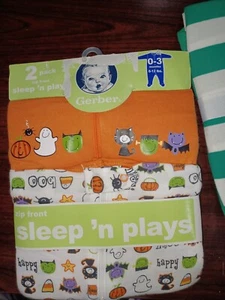 Halloween Gerber 2 Pack Sleep N Plays Pijamas Romper 0-3 months unisex - Picture 1 of 2