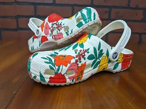 Crocs Classic Printed White Floral Graphic Clog US Sz 10 Men 8 Women 206376 - Picture 1 of 7