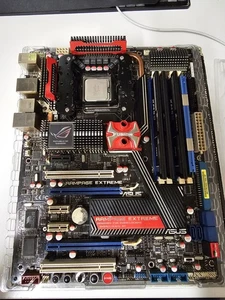 Asus Rampage Extreme LGA775 + Intel QX9650 + DDR3 Corsair + Asus silent knight - Afbeelding 1 van 10
