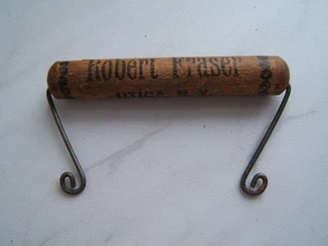 FIANZA DE CUBO VINTAGE MANGO DE MADERA ROBERT FRASER UTICA, ANUNCIO DE NY - Imagen 1 de 9