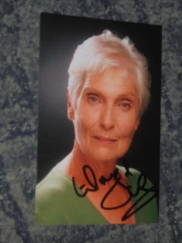 HILDEGARD NEAL- ACTRESS  - POSTCARD  PHOTO SIGNED Cover