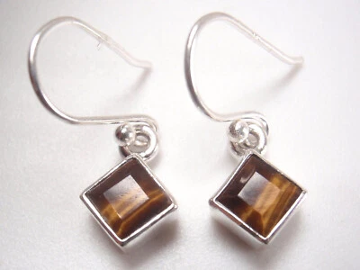 Pendientes colgantes cuadrados facetados ojo de tigre de plata de ley 925 muy pequeños Foto 1 de 2