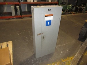 Square D Main Breaker Circuit Breaker Panel NQOD430L225CU 200A Main 208/120V 3Ph - Picture 1 of 12