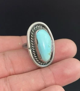 Vintage Navajo Native American Sterling Silver .925 Turquoise Ring - Picture 1 of 8