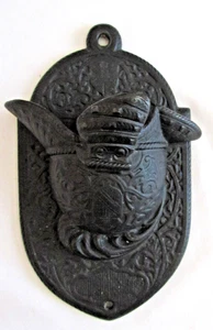 Vintage Gusseisen "Eiserne Kunst" Helm Wandbehang Streichholzhalter LB22 - Bild 1 von 5