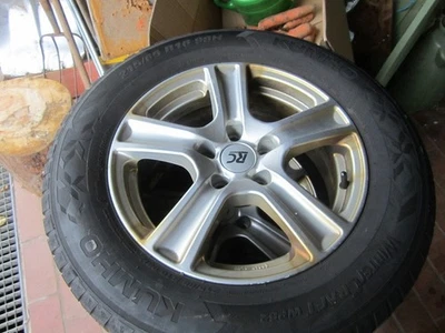 4 Winterräder mit Alufelge VW Tiguan 2.0 tdi(BJ 2013-5N) 215/65RH - Bild 1 von 2