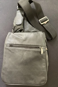 Travelon Cross Body Bag Black EUC - Picture 1 of 10