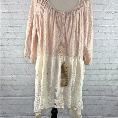 Top túnica Farm Girl Fancies by Sweet Magnolias Farm rosa y encaje ensamblaje nuevo con etiquetas Foto 1 de 4