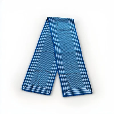 "Bufanda de seda vintage Kenzo floral azul a rayas 10x58"" enrollada a mano" Foto 1 de 4