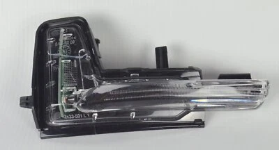 Freccia specchietto led originale sinistra per Volvo XC60 18- XC90 16- 31385685  - Immagine 1 di 4