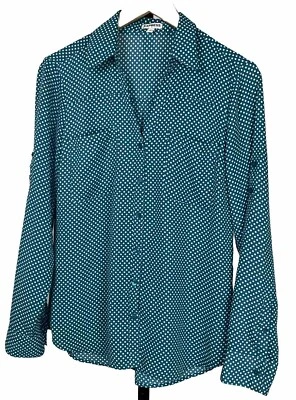 Blusa Express Top Manga Larga Cuello Abotonado Verde Lunares Mediana Foto 1 de 4