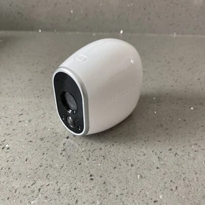 Cámara de seguridad adicional Netgear Arlo VMC3030 (SIN MONTAJE, SIN PILAS) - Imagen 1 de 8