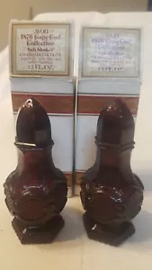 Avon 1876 Cape Cod rot Salz-/Pfefferstreuer NEU 1978 - Bild 1 von 4