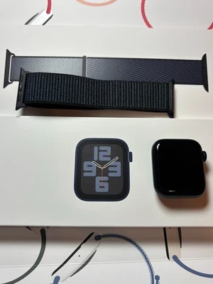 Apple Watch SE GPS 40mm Midnight Aluminum Case w/ Ink Sport Loop - Image 1 of 4