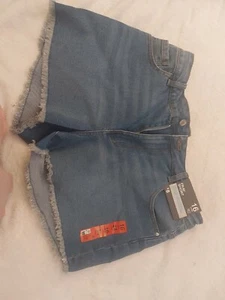 Primark Women's Size 16 Blue Demin Fray Shorts - Picture 1 of 6
