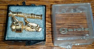 Garcia Mitchell 300 Reel 18K Gold Plated Pin - Picture 1 of 5
