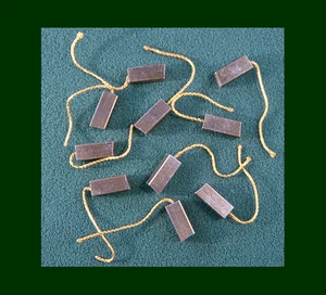 5 X 12 VOLT ALTERNATOR BRUSHES PLUS SOLDER FITS SOME NISSAN ISUZU HITACHI UNITS - Picture 1 of 2