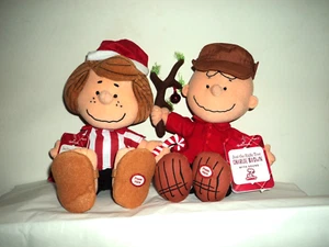 Hallmark Peanuts Charlie Brown & Peppermint Patty Christmas Plush Talking. - Picture 1 of 1