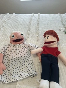 Puppets - Picture 1 of 12