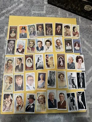 Lote aleatorio de 10 tarjetas de cigarrillos/tabaco de celebridades/famosas/películas/radio años 20’s-30’s Foto 1 de 4