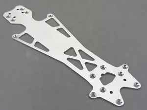 Custom CNC Precision Cut 1,55mm 1/18 HPI Micro RS4 poliert 6061-T6 Chassis NEU! - Bild 1 von 5