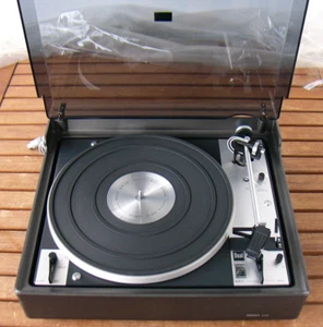 Wega 3432 Plattenspieler (mit Dual 601 Laufwerk) - Bild 1 von 6