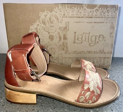 Sandalias Latigo Tana 6M Cuero Marrón Correa al Tobillo Tacón Bajo Bordado Foto 1 de 4