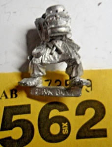 Warhammer 40k Orco Pícaro Trader Orco Metal Hacha de Sangre Casco de Acero Y562 - Imagen 1 de 3