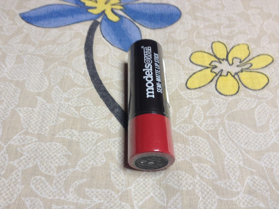 Models Own Semi Matte Lipstick 06 Void \ BN Sealed ~ UK Seller - Image 1 of 1