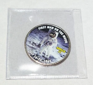 2015-D Colorized FIRST MAN ON THE MOON JFK Kennedy Half Dollar Coin - Picture 1 of 2