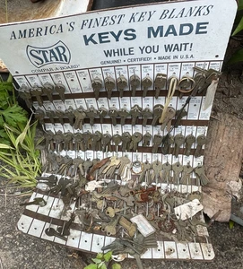 Nachlass Lot Vintage STAR Made in USA ungeschnittene Rohling Schlüssel Haus Hardware Display - Bild 1 von 7