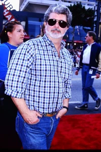 GEORGE LUCAS, FETTPREMIERE, 1998, 35mm Dia - Bild 1 von 1