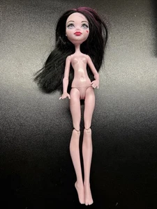 Monster High Basic Draculaura Mattel 2015 Nude # 1186 Guter Zustand - Bild 1 von 4