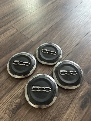 Tapacubos centrales de llantas de aleación de 1,4 L para Fiat 500L 2014-2017 OEM Foto 1 de 3