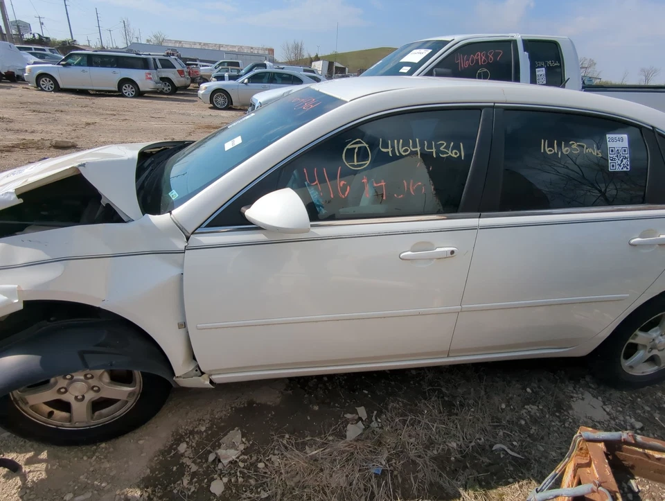 2006-2016 Chevrolet Impala Driver Front Door Oem LRBF1 - Imagem 1 de 1