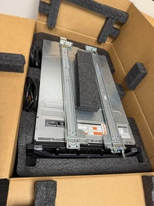 Dell PowerEdge R730 Server | 2x E5-2687W 256GB memory + 5x300GB 15K SAS drves - Picture 1 of 2