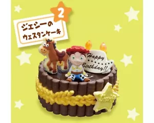 Seltene Re-Ment Miniatur Disney Pixar Figuren Geburtstag Kuchen Jessie - Nr. 2 - Bild 1 von 4