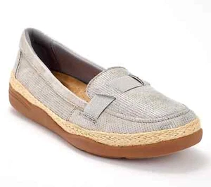 Clarks Collection Leather Slip-Ons -Elaina Echo-Pewter-6M A678605 NEW - Picture 1 of 6