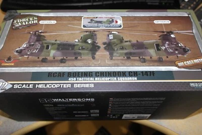 FORCES OF VALOR 1:72 BOEING CHINOOK CN-147F  RCAF - Image 1 of 4
