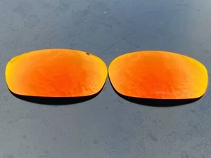 GEÄTZTE POLARISIERTE FEUERROTE SPIEGELGLÄSER FÜR OAKLEY QUADRATISCHER DRAHT 2.0 FEDERSCHARNIER - Bild 1 von 3