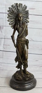 Mujer guerrera indígena nativa americana en tocado emplumado estatua de bronce arte - Imagen 1 de 10