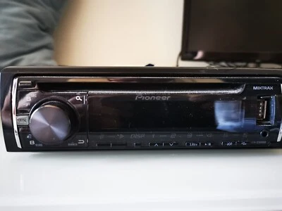 Radio Pioneer DEH-X3600UI Unità principale per auto - Immagine 1 di 4