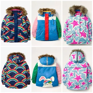 BODEN ALLWETTER WASSERDICHT SKI SCHNEEMANTEL JACKE REGENBOGEN STAR HASE ALTER 2-16 - Bild 1 von 14